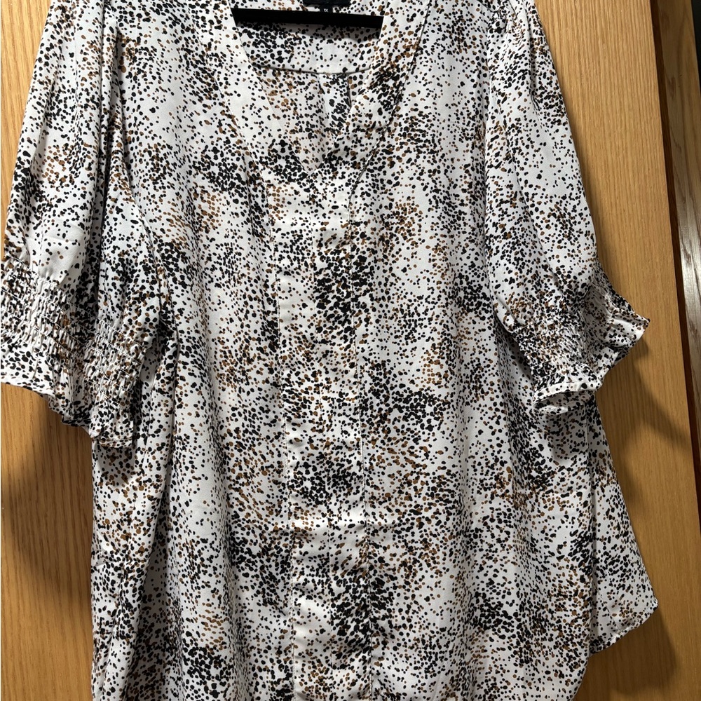 Jones New York Black and Brown Blouse